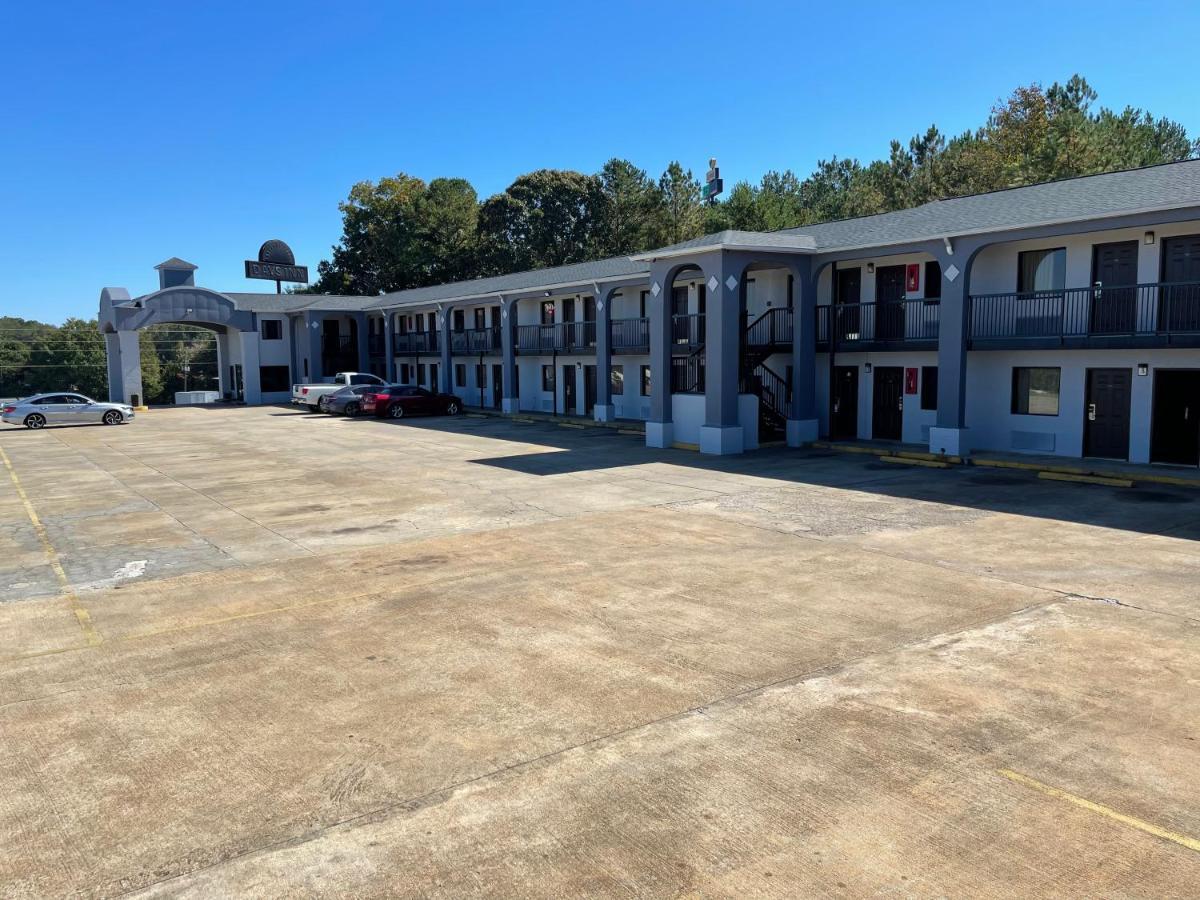 Garden Inn & Suites Hogansville Exterior photo