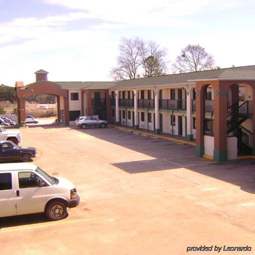 Garden Inn & Suites Hogansville Exterior photo