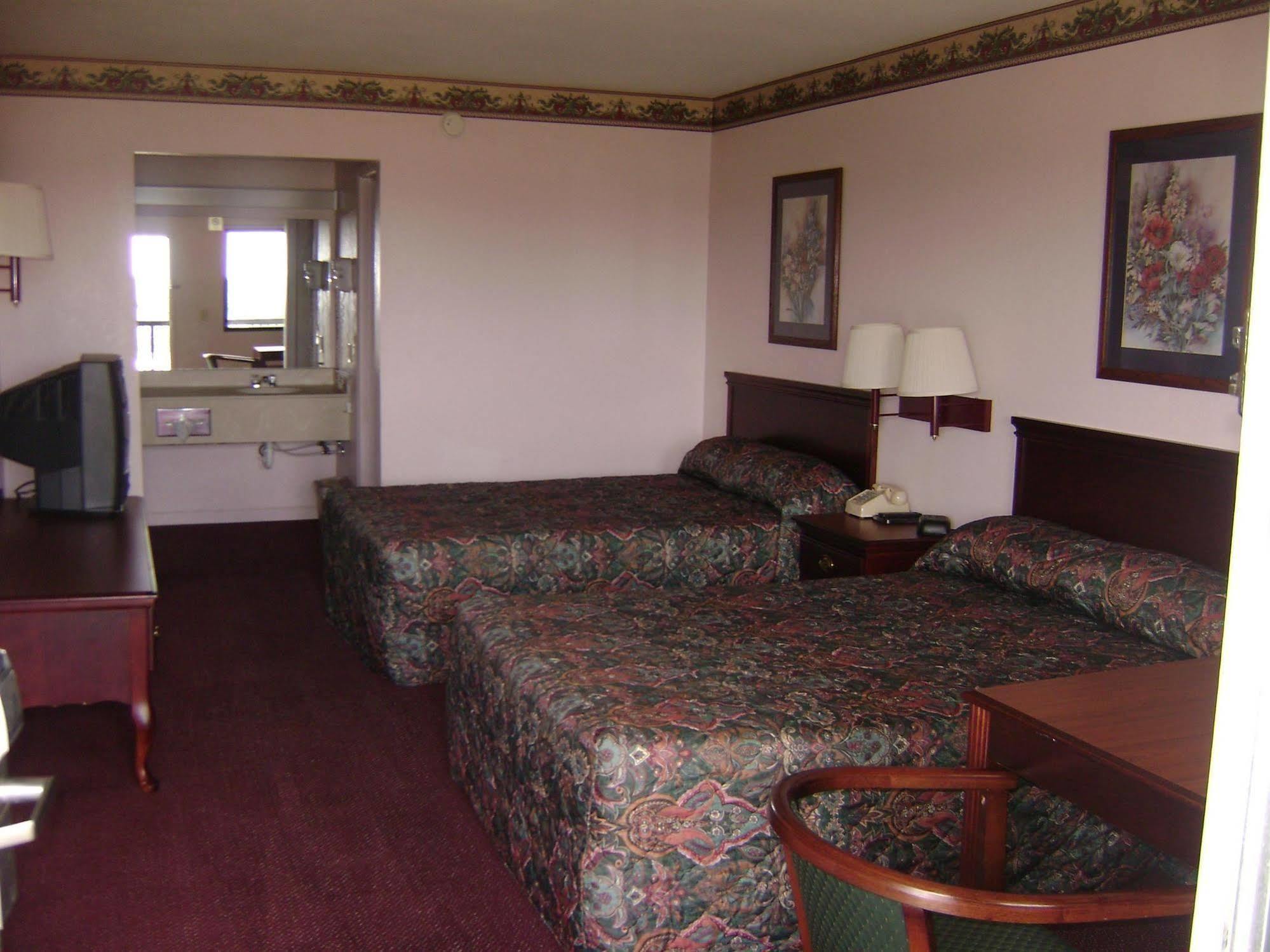 Garden Inn & Suites Hogansville Exterior photo